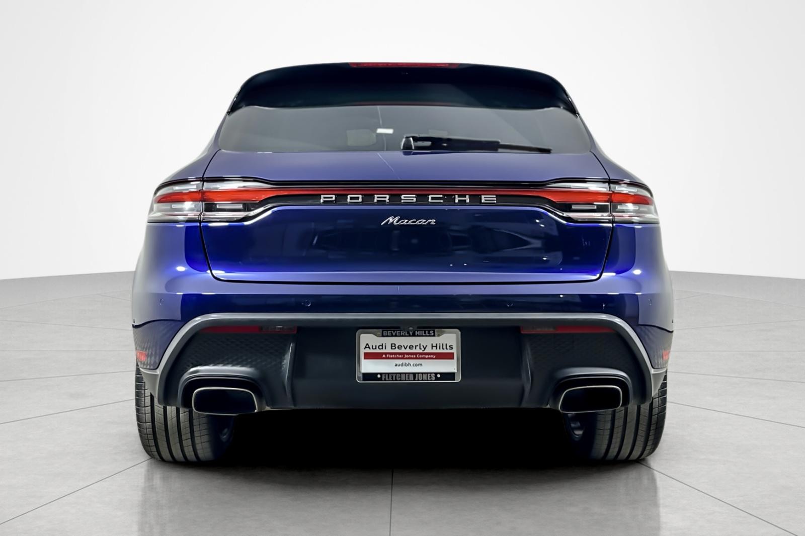 Used 2024 GENETIAN BLUE Porsche  image 4