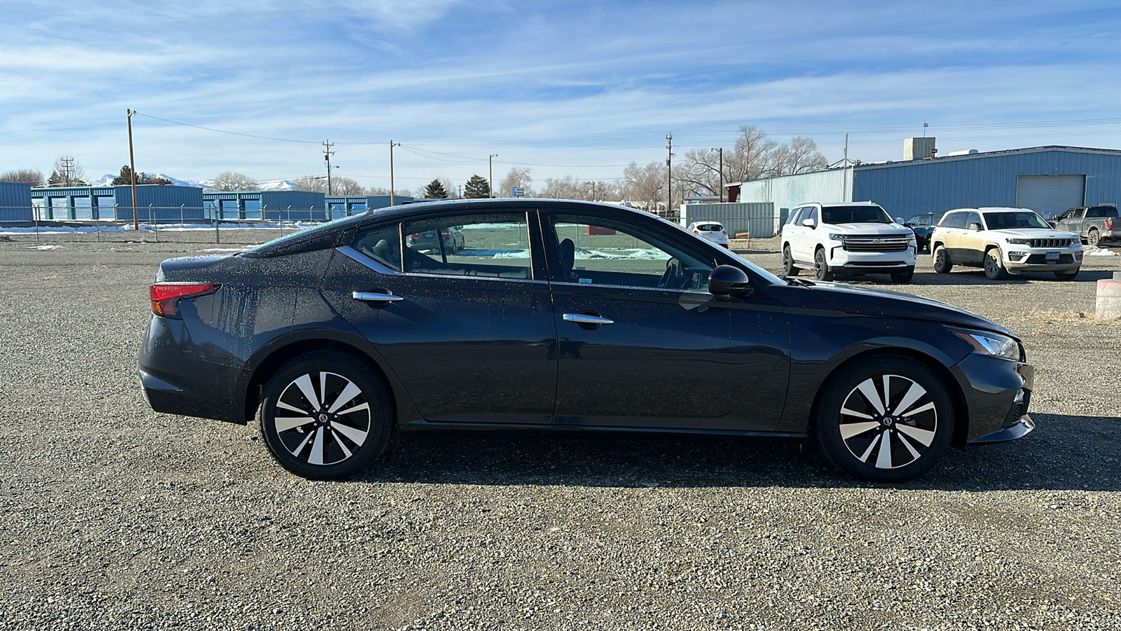 2021 Nissan Altima 2.5 SV 2