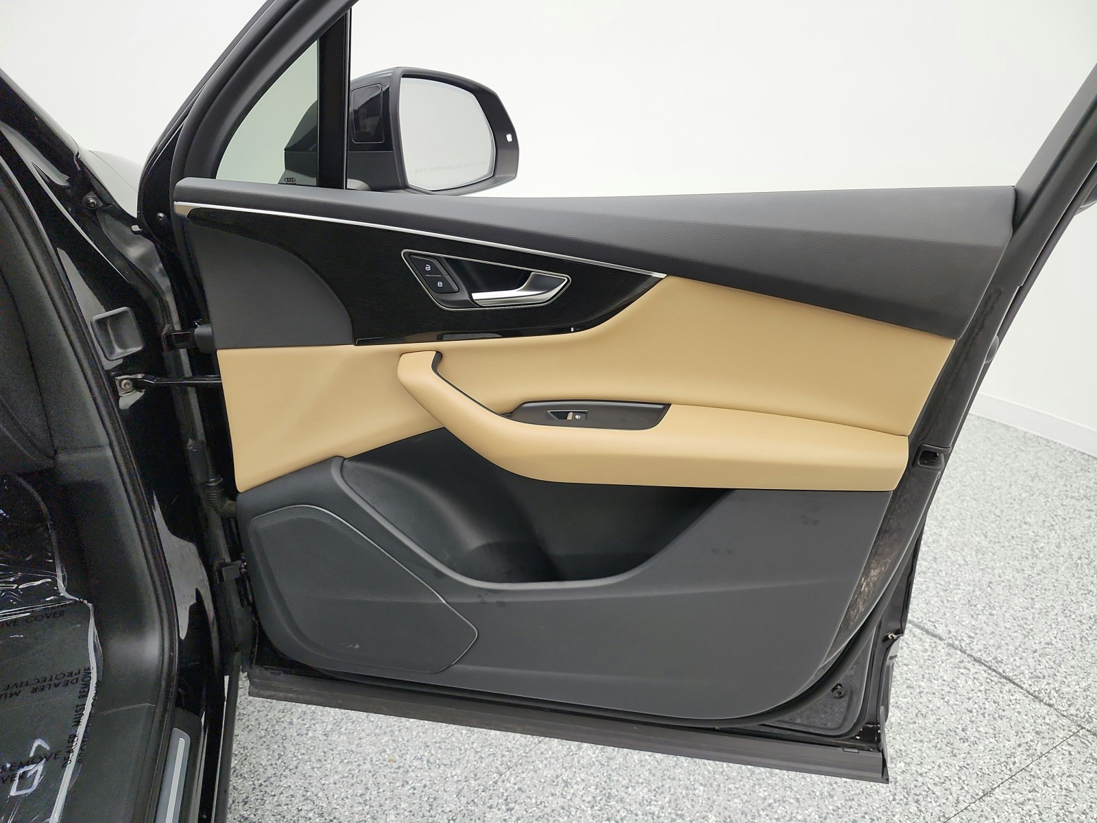 Used 2023 Mythos Black Metallic Audi Premium 55 TFSI quattro image 20