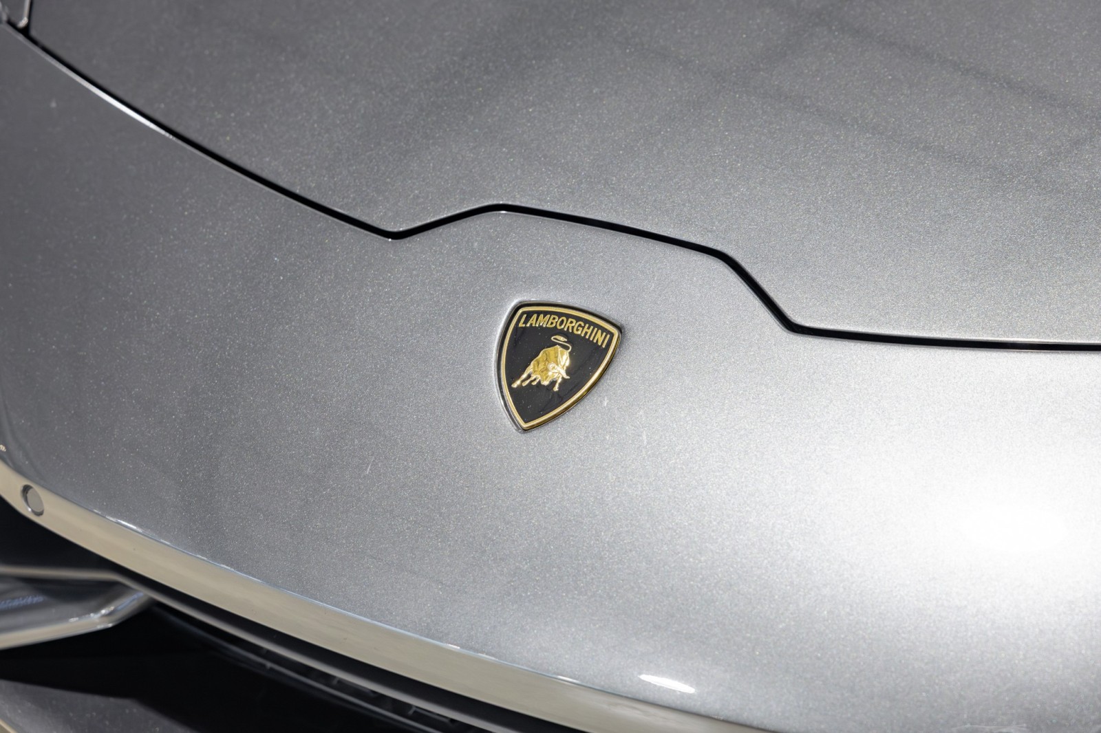 Used Car 2015 Lamborghini Huracan  Lp 610-4 - Transparent Engine Bonnet - Front Lift - Carbon Ceramic Brakes For Sale Under $240,000 In Boerne, Texas