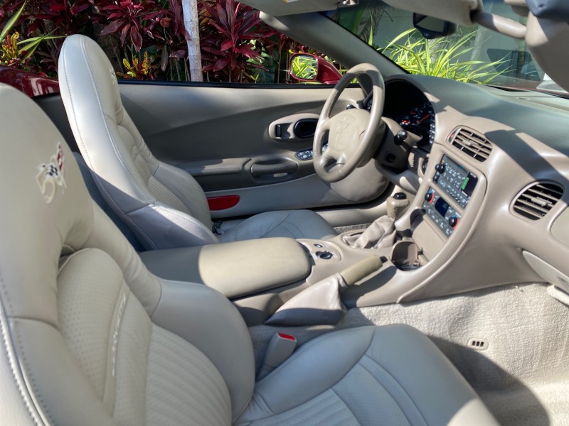2003 Chevrolet Corvette 50TH CONVERTIBLE LOW MILES 6,742 in , 