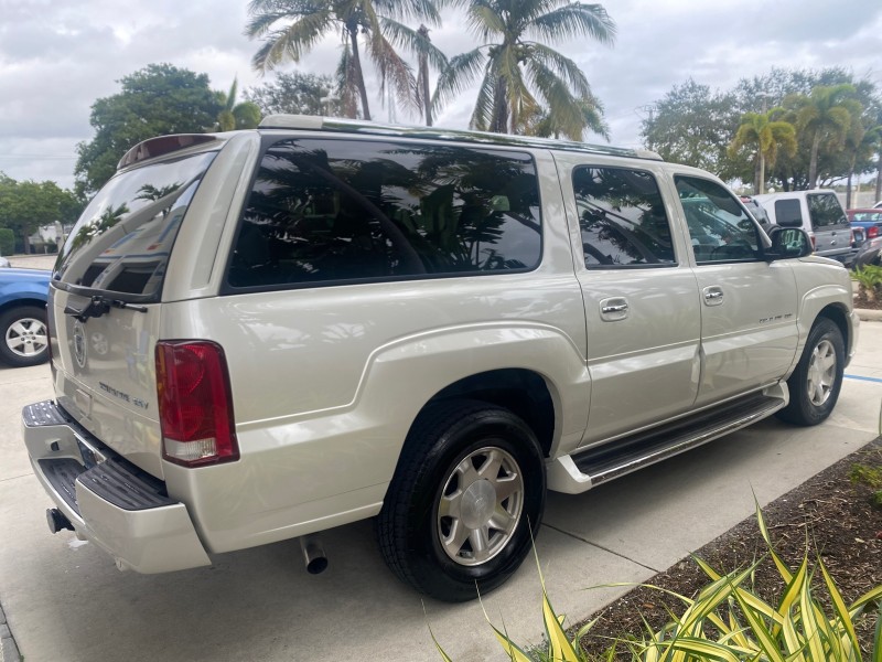 2003 Cadillac Escalade ESV SUV PEARL WHITE 4WD/AWD in , 