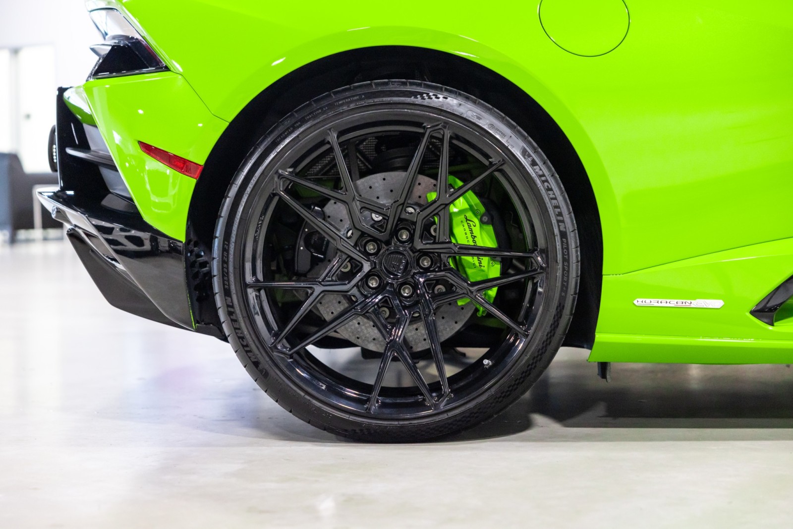 2023 Lamborghini Huracan EVO - Photo 27