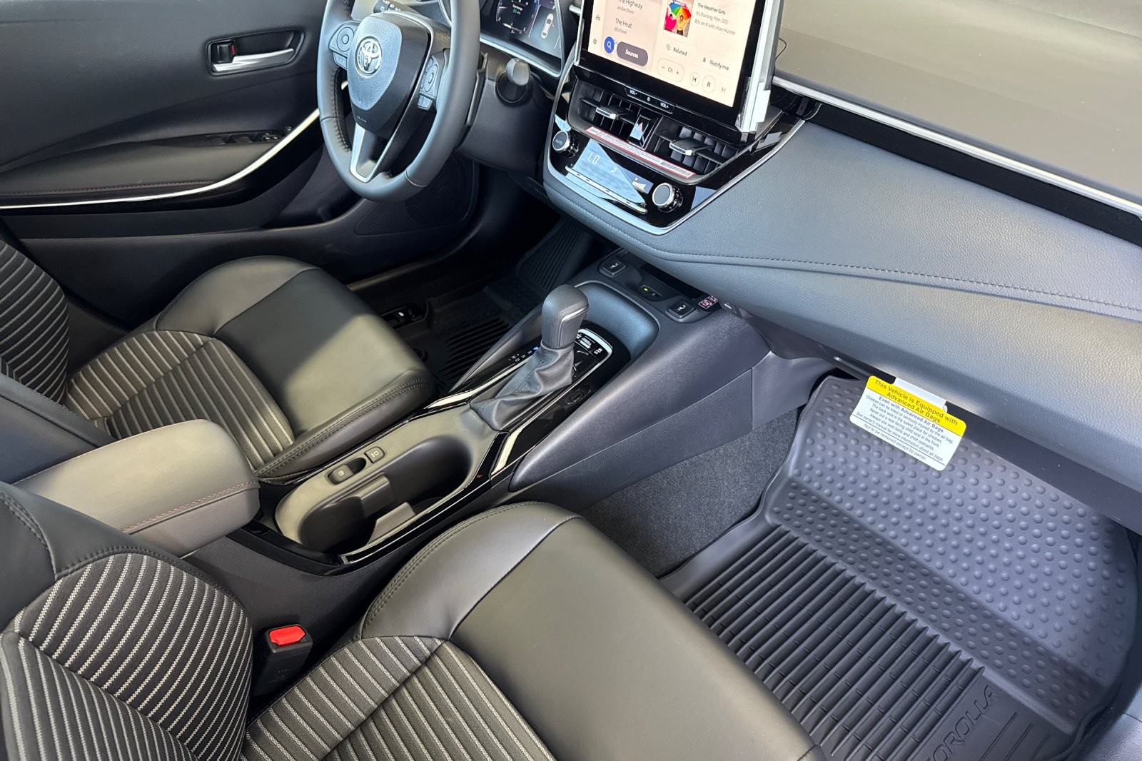 New 2026 WIND CHILL PEARL [EX Toyota XSE image 22