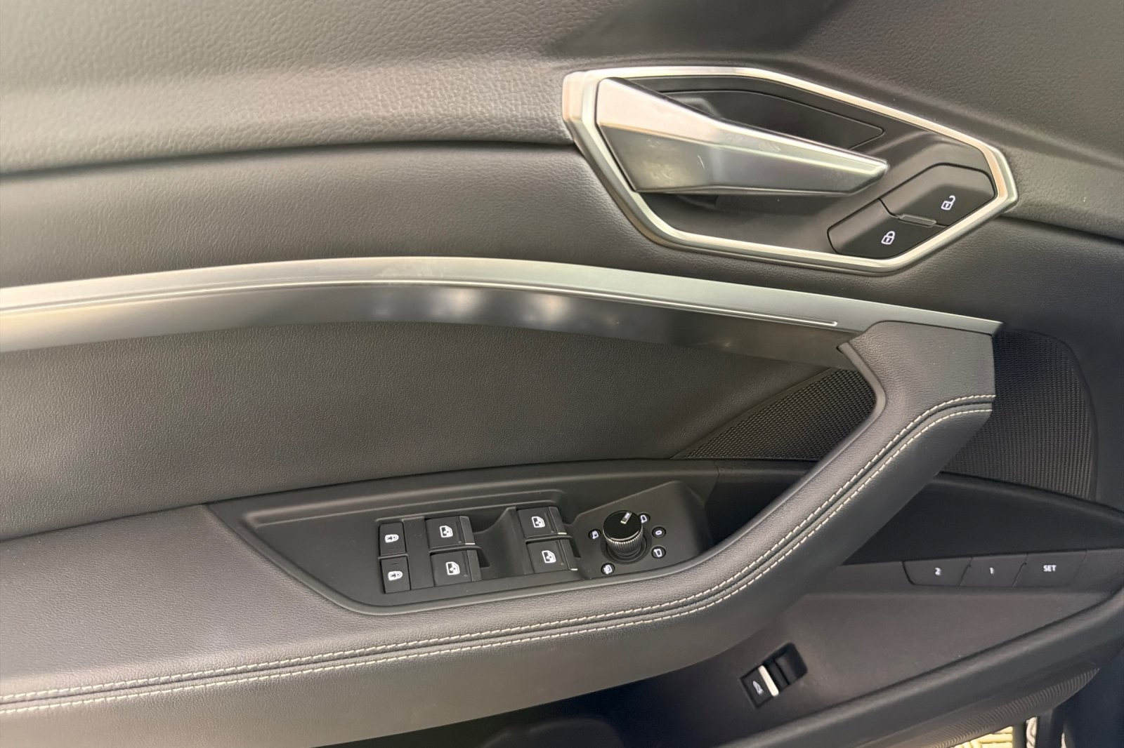 Used 2024 Manhattan Gray Metallic Audi Premium quattro image 10