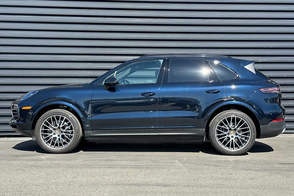 Certified Pre-owned 2023 Porsche Cayenne Suv In Fremont #l10459 