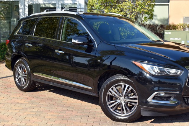 2017 INFINITI QX60 Premium Plus Premium Plus Navi Leather 3RD Row Seats Moonroof Heated Front Seats Rear Camera MSRP $49,025 4