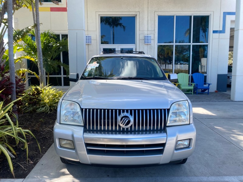 2010 Mercury Mountaineer 1 OWNER LOW MILES 78,753 in , 