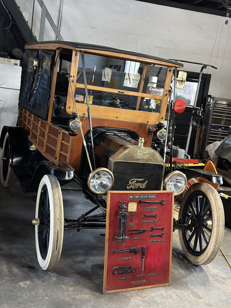 1916 Ford Model T Estate Wagon  in , 