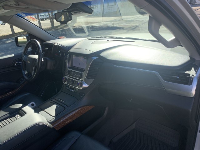 2019 Chevrolet Suburban Premier 30