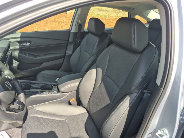 HondaAccord Hybrid37