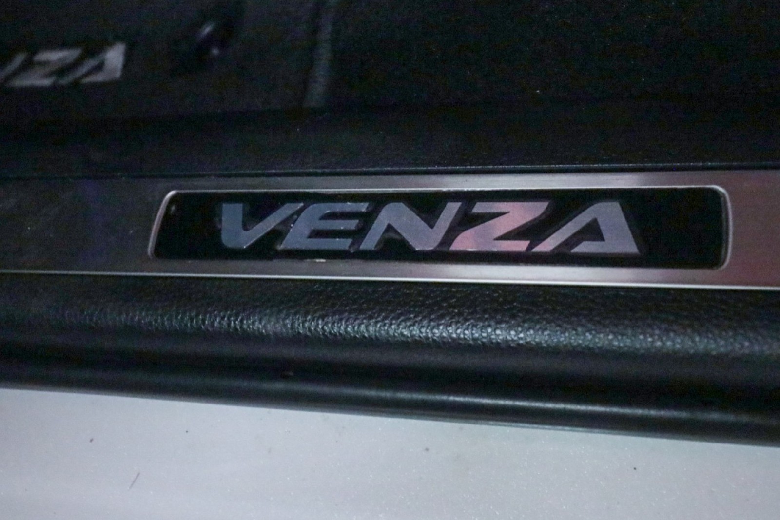 Used Car 2021 Toyota Venza  Xle For Sale Under $30,000 In Austin, Texas
