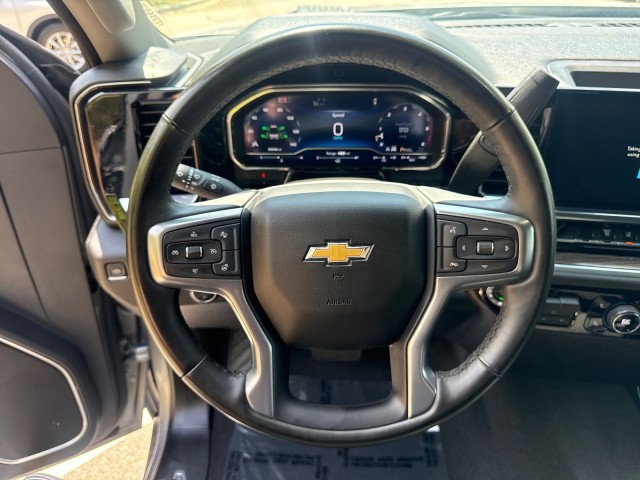 ChevroletSilverado 2500HD24