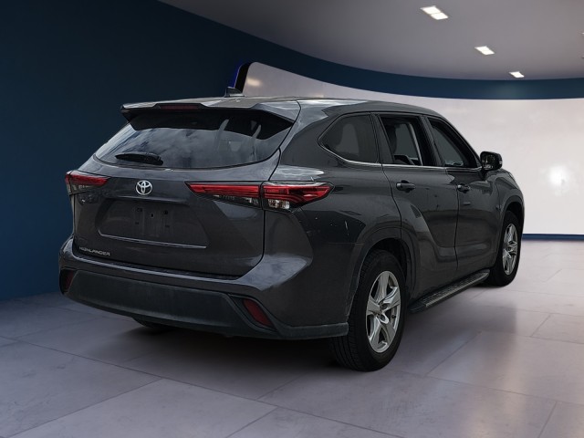 2022 Toyota Highlander L 4