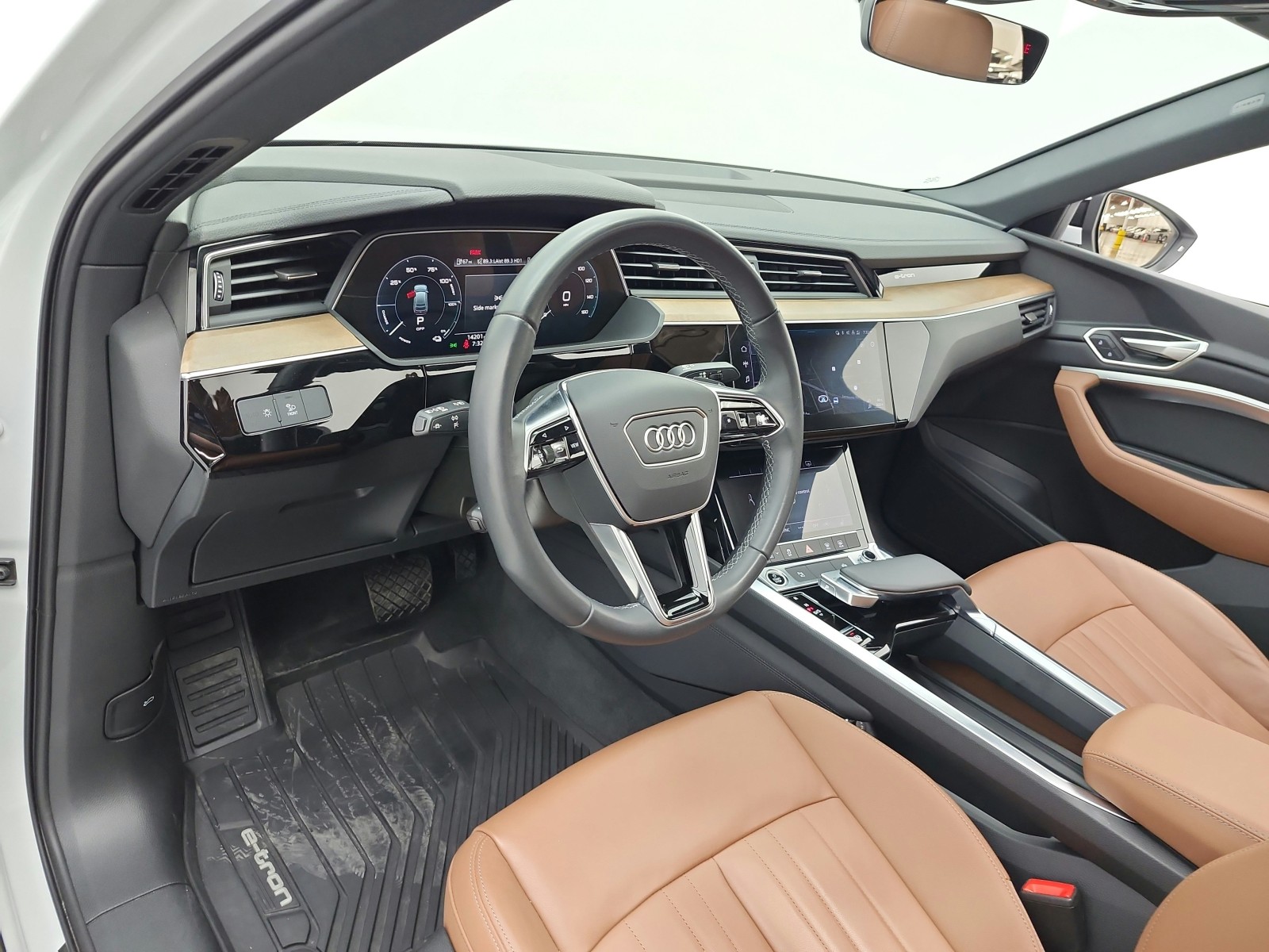 Used 2024 Glacier White Metallic Audi S line Premium image 9