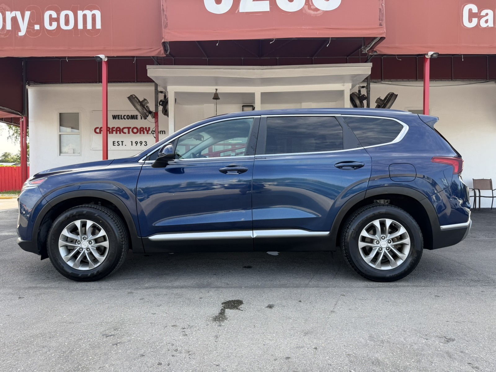 2020 Hyundai Santa Fe - $15,977