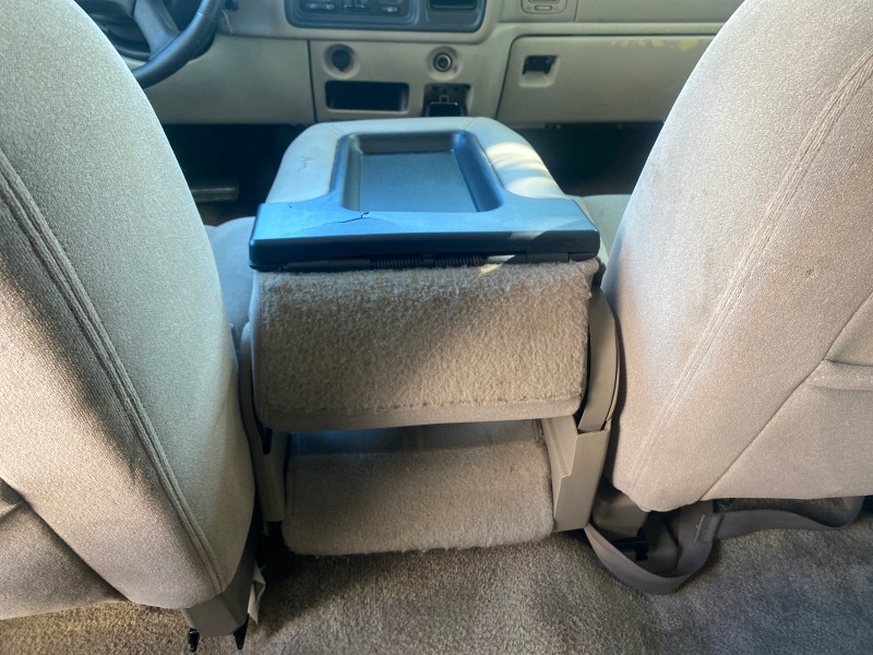 2003 Chevrolet Suburban LT 1 OWNER NO ACCIDENTS in ,