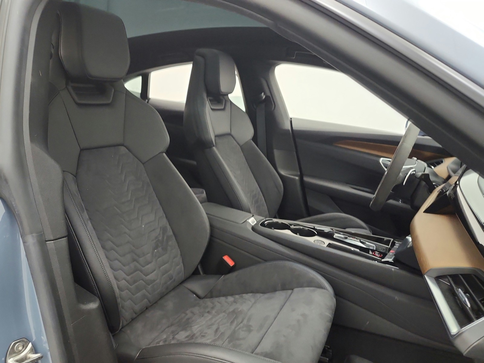 Used 2022 Kemora Gray Metallic Audi Premium Plus quattro image 18