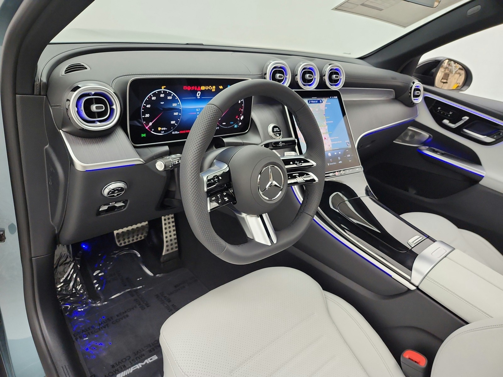 New 2027 Verde Silver Metallic Mercedes-Benz GLC 300 SUV image 9