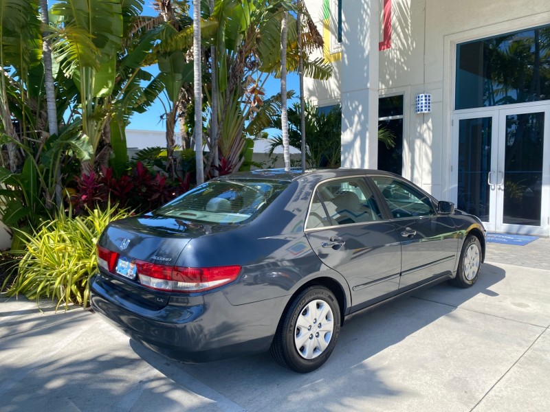 2004 Honda Accord Sdn LX LOW MILES 68,079 in , 