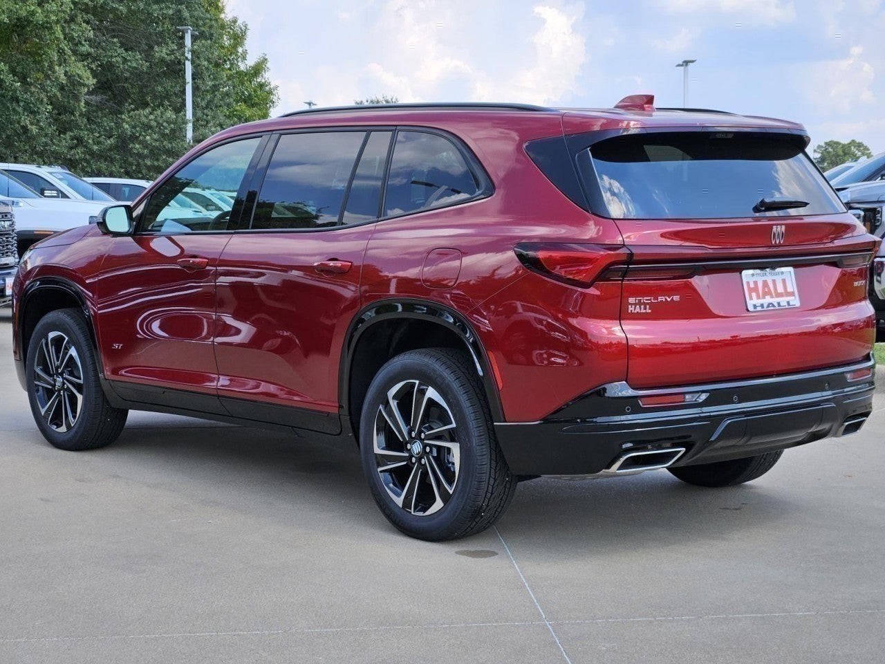 View vehicle photo 3