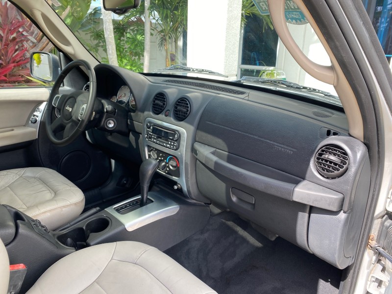 2004 Jeep Liberty Limited 1 OWNER SUNROOF in , 