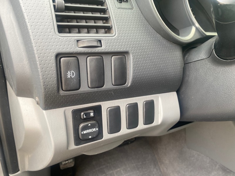 2006 Toyota Tacoma 1 OWNER 4WD CREW CAB in , 