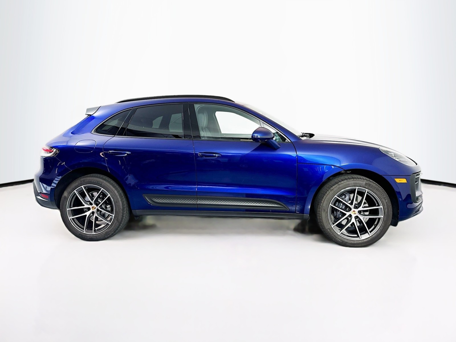 2024 Porsche Macan  4