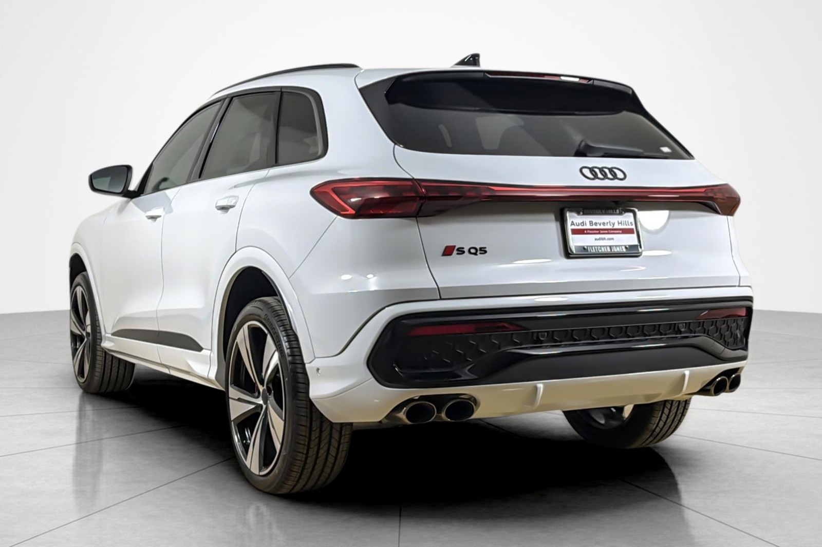 New 2026 Glacier White Metallic Audi Premium Plus 3.0 TFSI quattro image 4