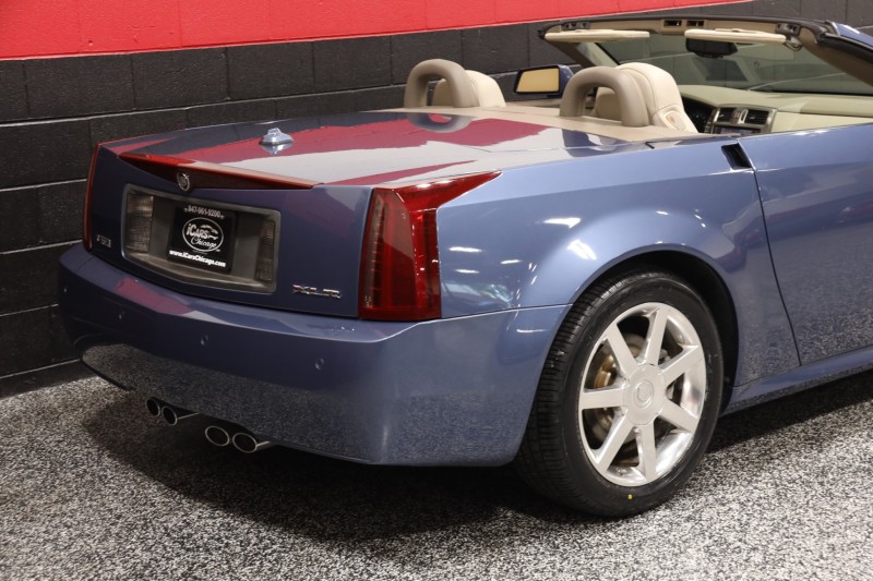 2005 Cadillac XLR 2dr Convertible in , 