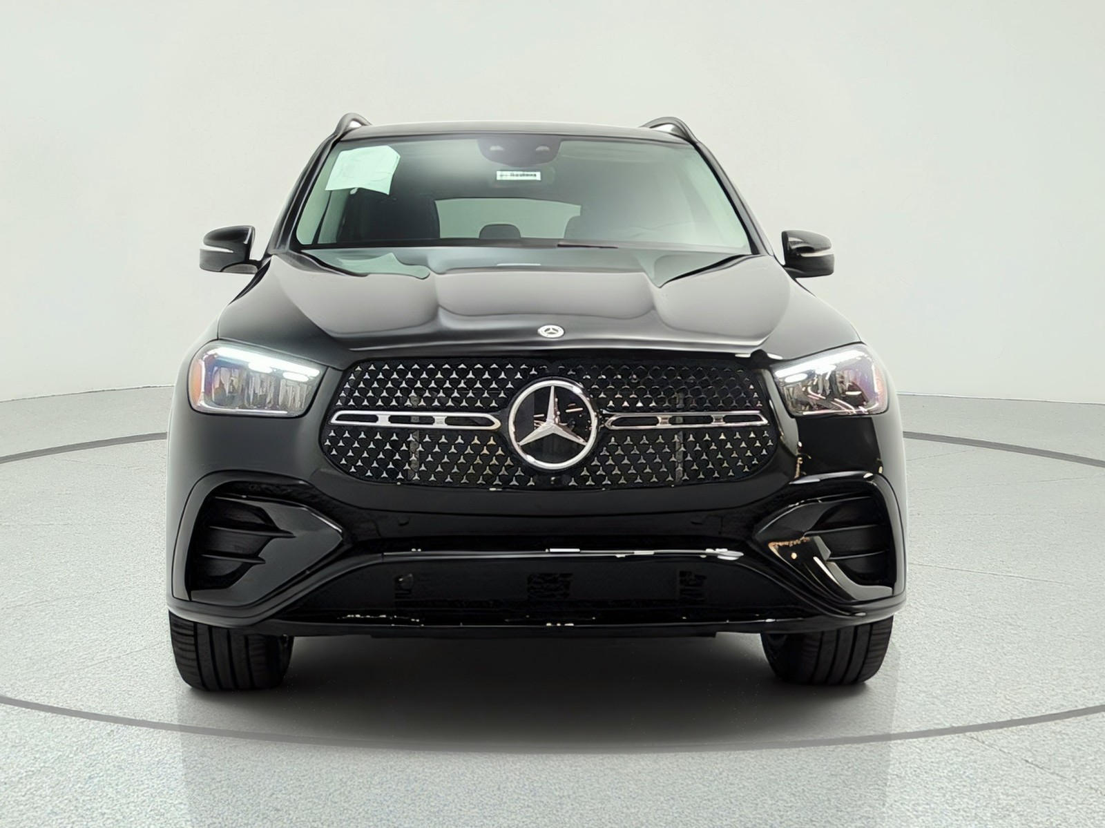 New 2026 Obsidian Black Metallic Mercedes-Benz GLE 350 SUV image 2