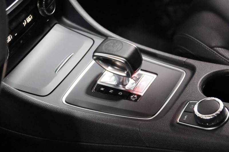 2015 Mercedes-Benz GLA 45 AMG 4MATIC w/Performance Pkgs 4dr Suv in , 