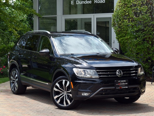 2020 Volkswagen Tiguan One Owner Heated Front Seats Side Steps Rear Camera Blind Spot MSRP $35,785 6