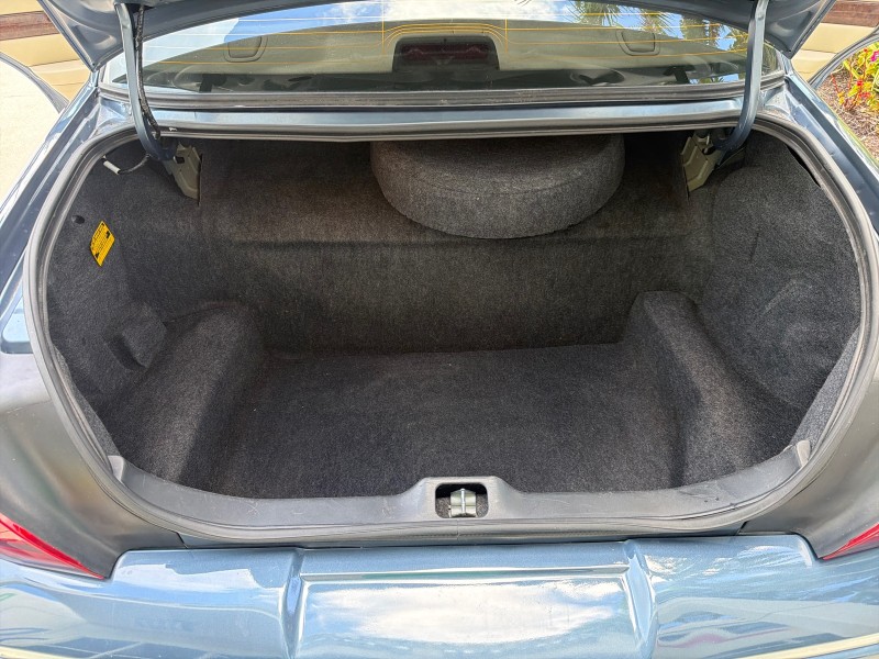 2007 Mercury Grand Marquis LS LOW MILES 52,599 1 OWNER in ,