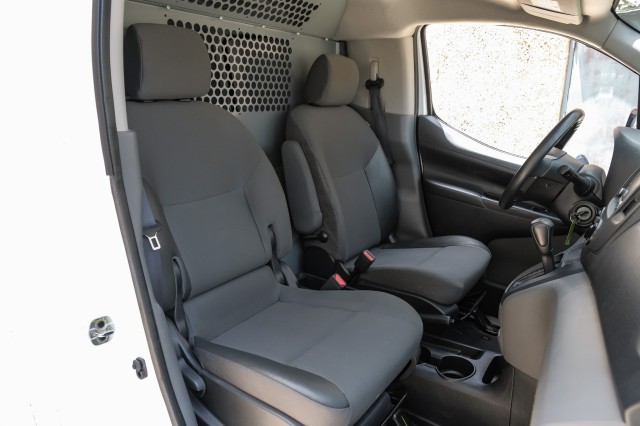 2018 Nissan NV200 Compact Cargo S 33