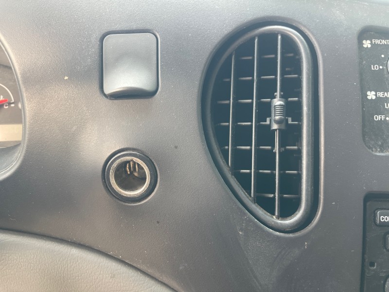 2006 Ford Econoline Wagon XLT 8 PASS LOW MILES 56328 in ,