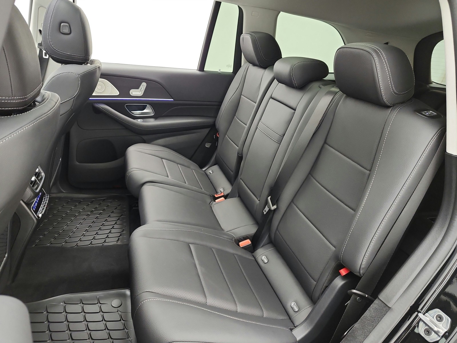 New 2026 Black Mercedes-Benz GLS 450 image 11
