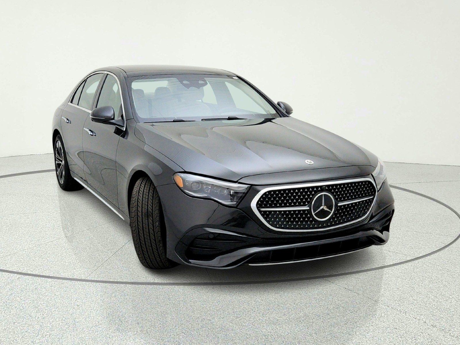 New 2026 Graphite Grey Metallic Mercedes-Benz E 350 RWD Sedan image 4