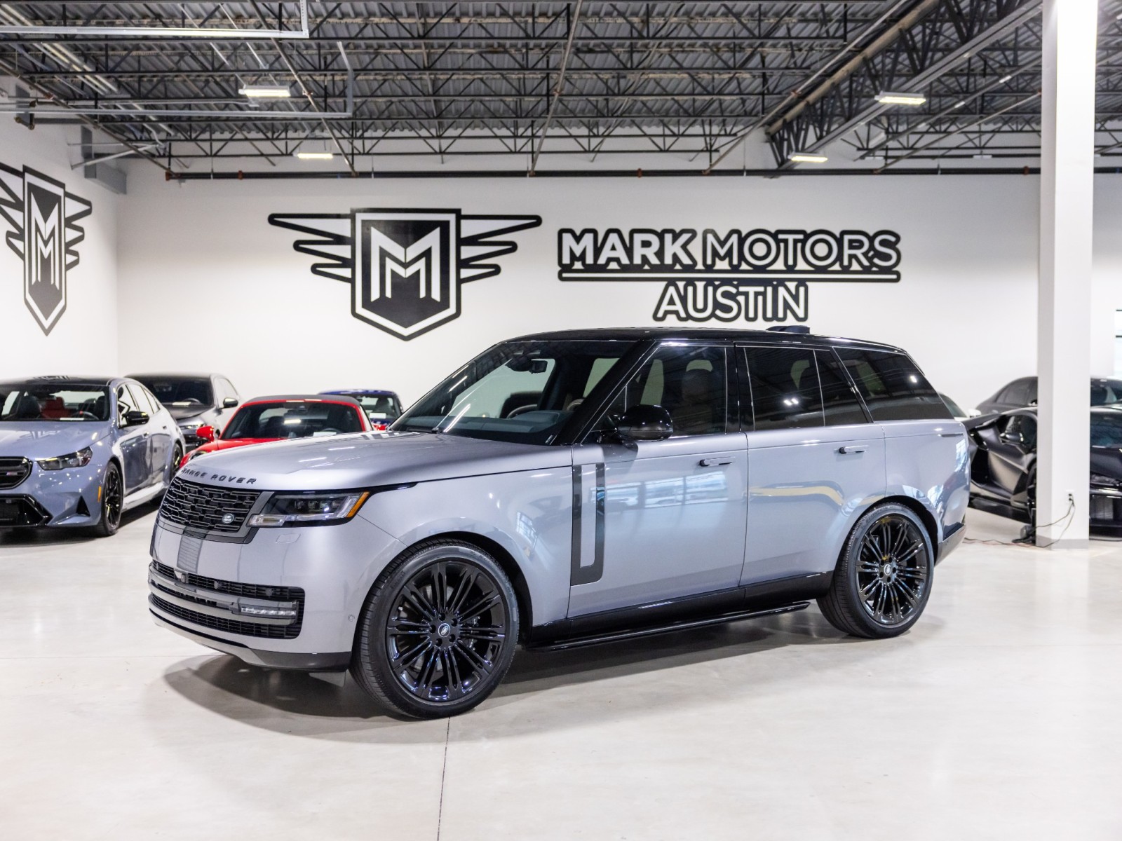 Gray 2025 Land Rover Range Rover P530 SE AWD SUV / Crossover All-Wheel Drive Automatic