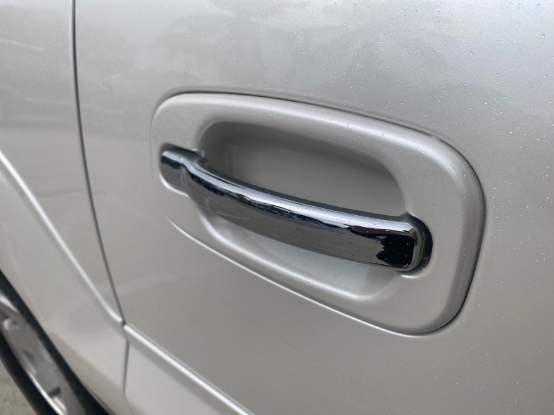 2003 Cadillac Escalade ESV SUV PEARL WHITE 4WD/AWD in , 