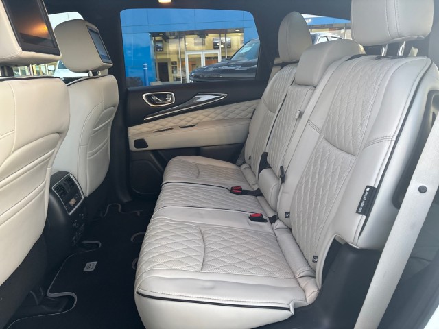 2019 INFINITI QX60 LUXE 18