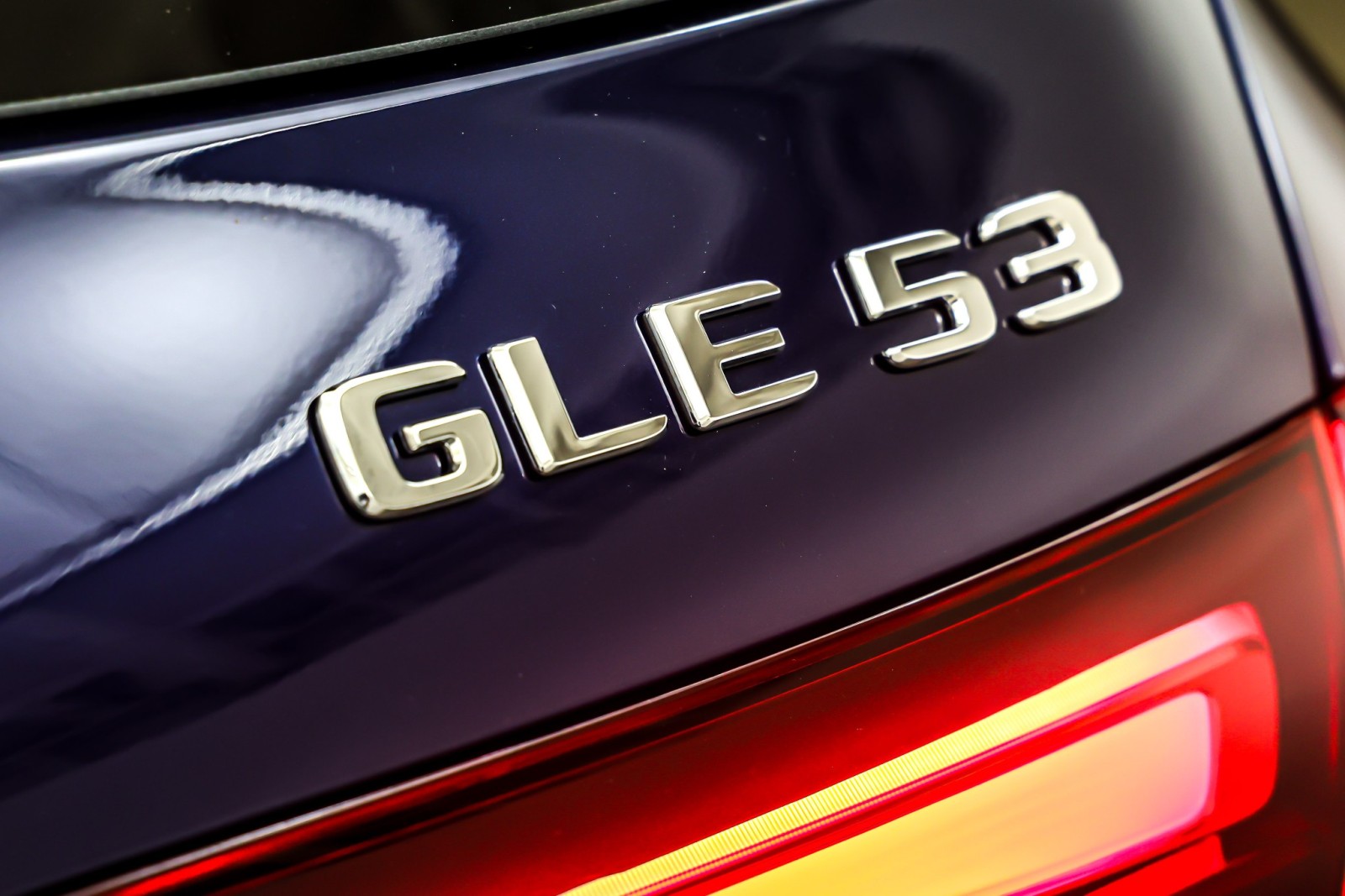 New 2026 MANUFAKTUR MYSTIC BL Mercedes-Benz AMG® GLE 53 4MATIC+ SUV image 9