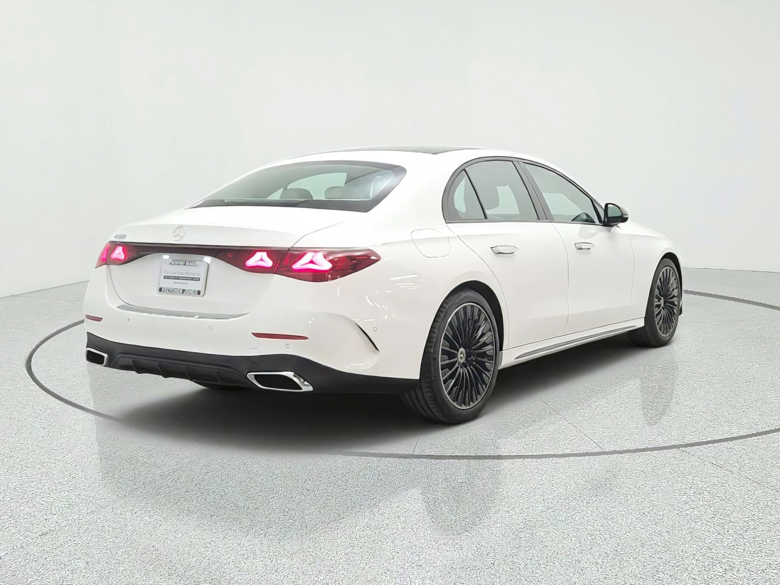 New 2027 Polar White Mercedes-Benz E 350 RWD Sedan image 5