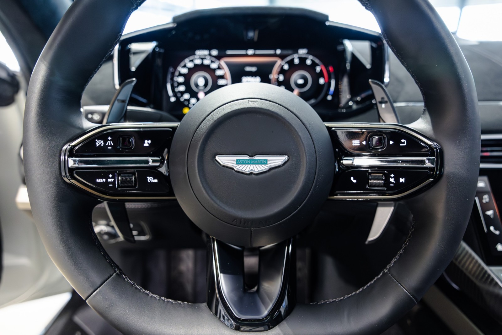 Used Car 2025 Aston Martin Vanquish  For Sale Under $420,000 In Boerne, Texas