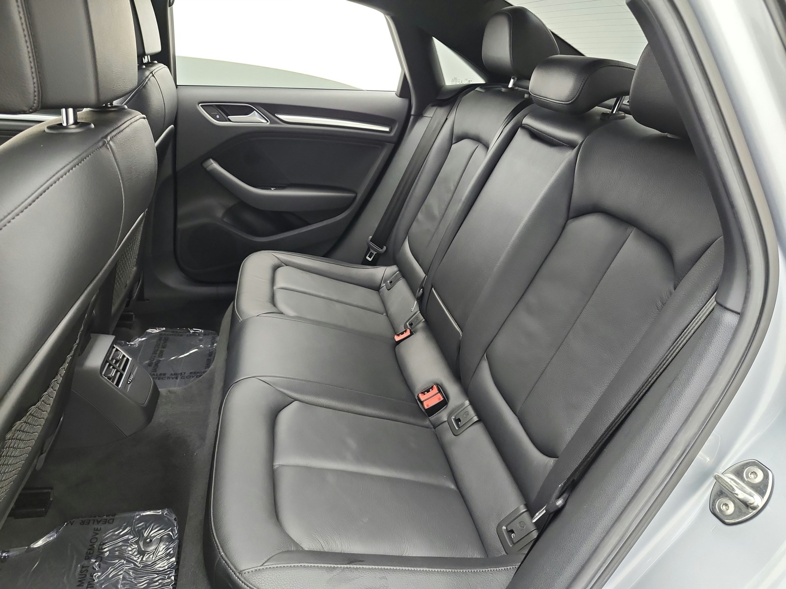 Used 2019 Florett Silver Metallic Audi Premium Plus 45 TFSI quattro image 16