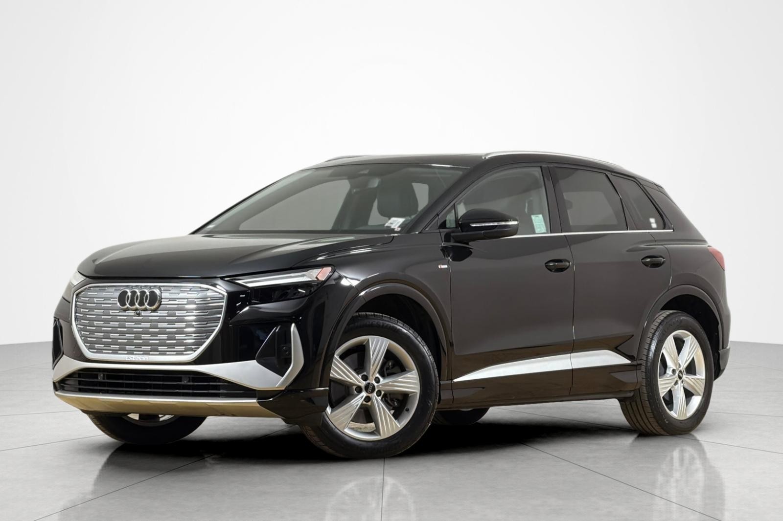 2023 Audi Q4 e-tron Premium 50 quattro
