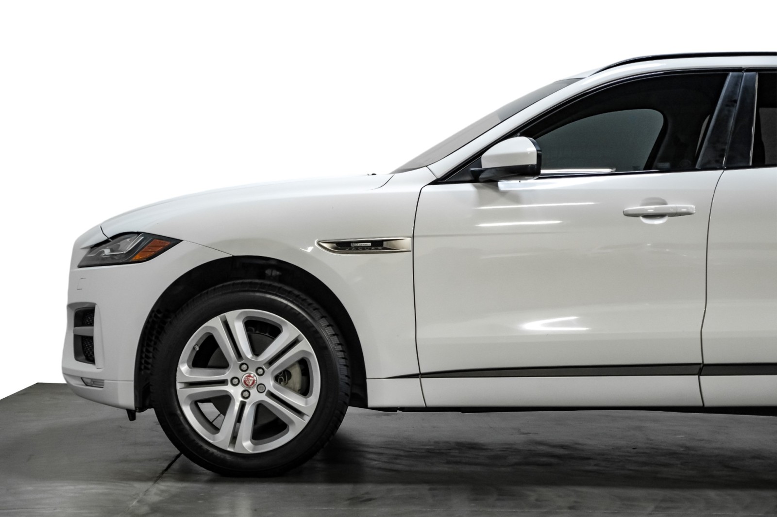 2017 Jaguar F-PACE 35t R-Sport AWD TechPkg CmfrtConvncPkg TowPkg 14WaySportSeats 11