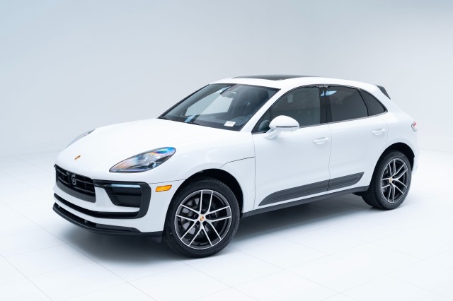 2025  Macan  in , 