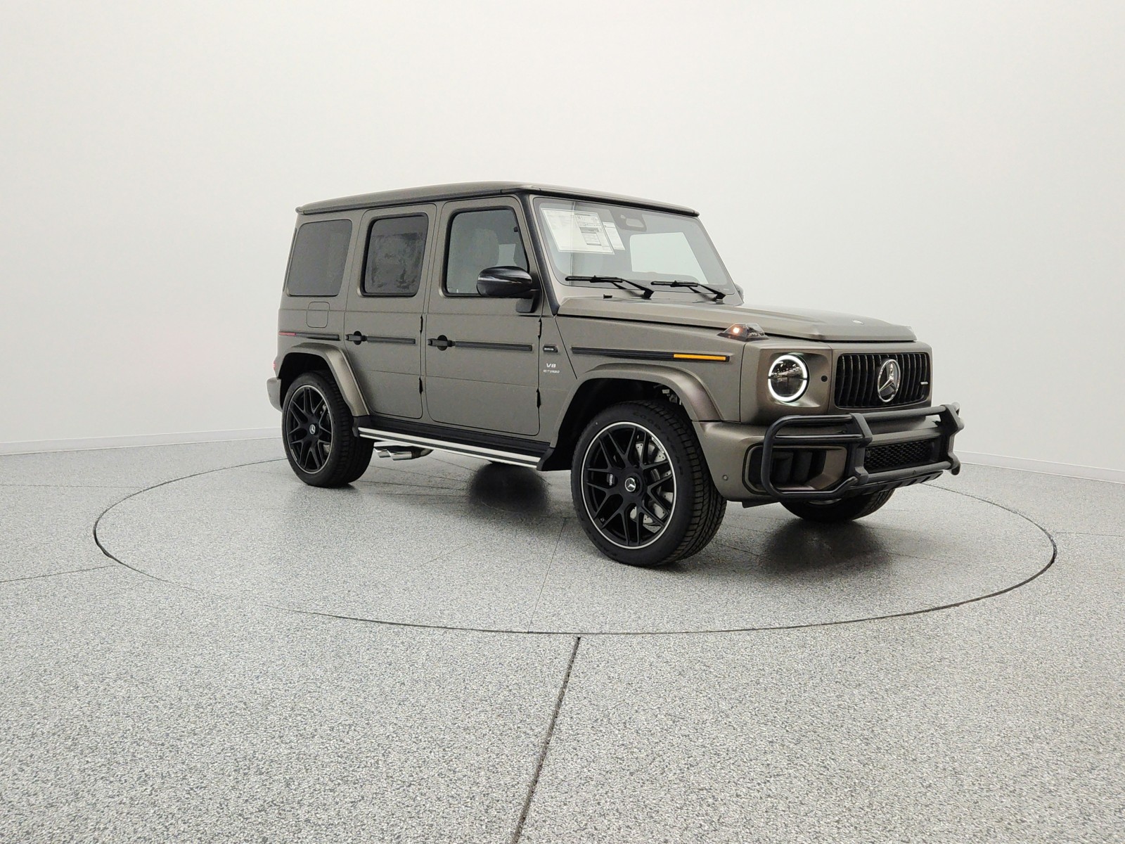 New 2026 MANUFAKTUR Monza Grey Magno Mercedes-Benz AMG® G 63 SUV image 3