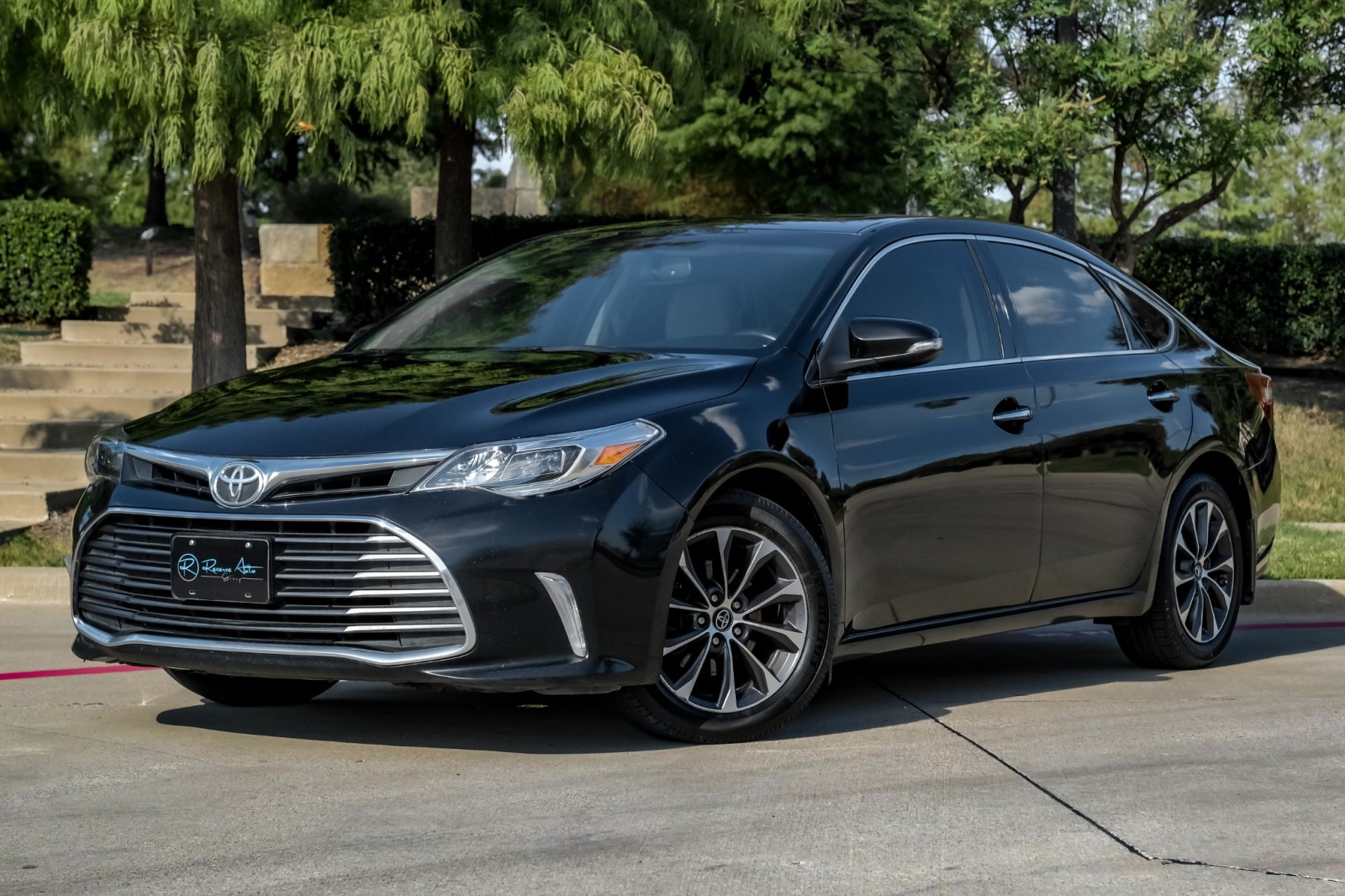 2016 Toyota Avalon XLE Plus 62